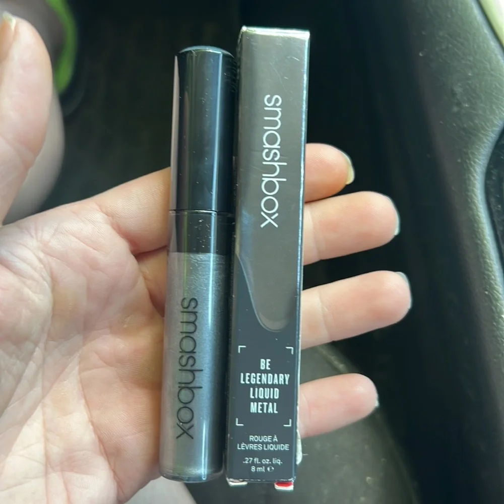 ♣️👁Host Pick Smashbox Space Case Liquid Metal Lipstick